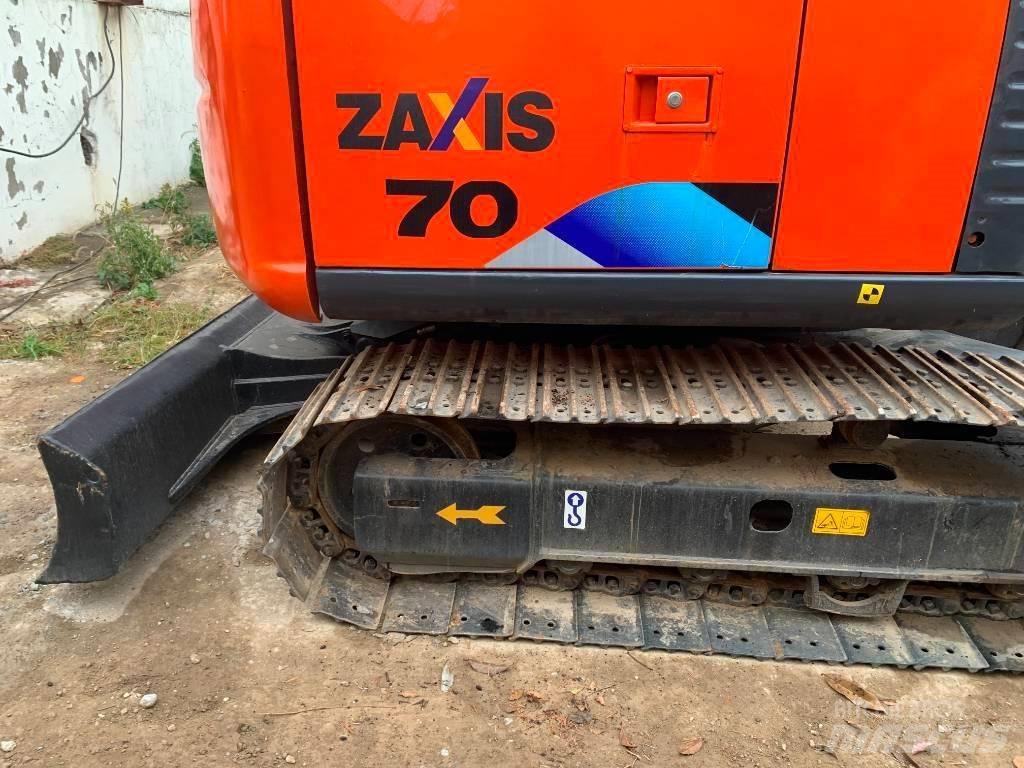 Hitachi Zaxis 70 Верижен екскаватор