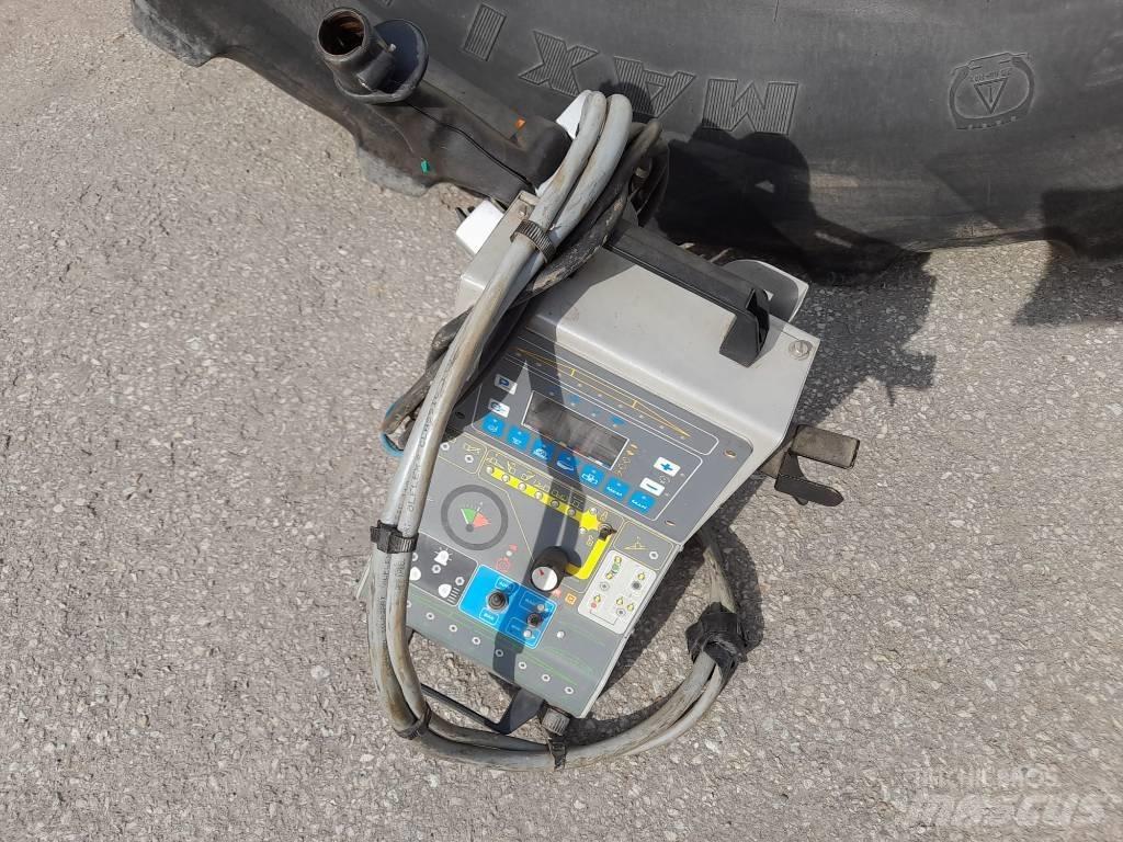 Caruelle 400S Прикачни пръскачки
