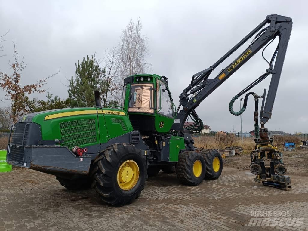 John Deere 1070G Харвестери