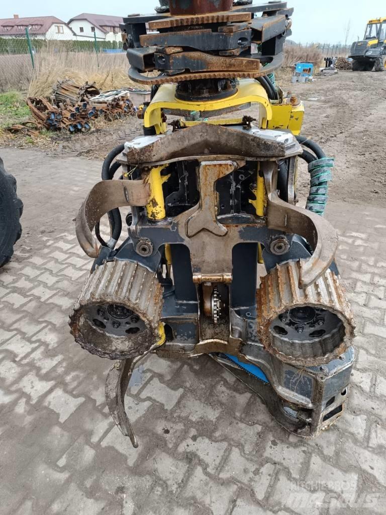 John Deere 1070G Харвестери