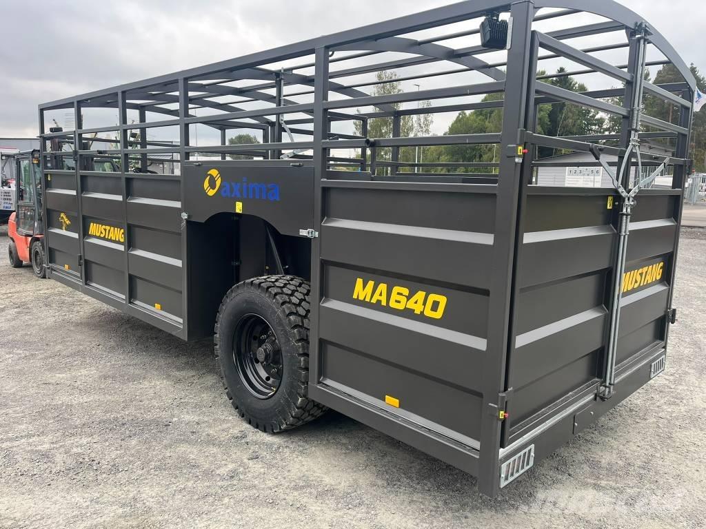 Mustang M 640 Други ремаркета