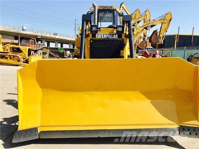 CAT D 6 H Верижни булдозери
