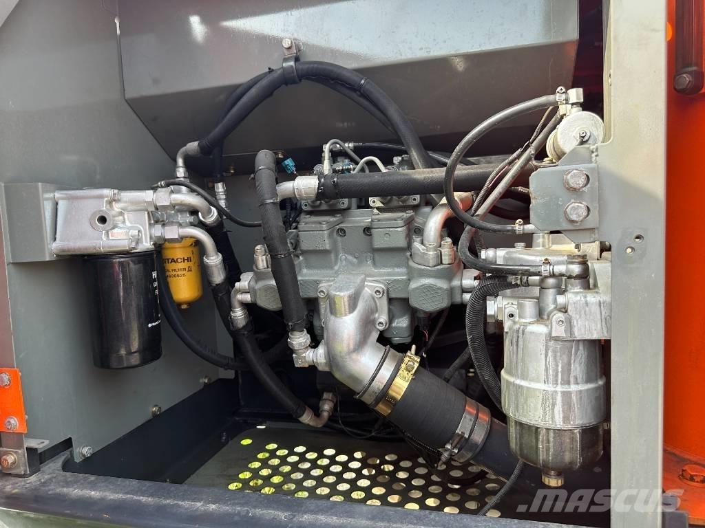 Hitachi ZX200 Верижен екскаватор