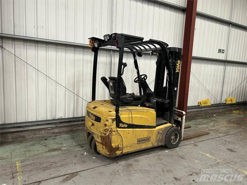 Yale ERP20VT Електрически вилични кари-повдигачи