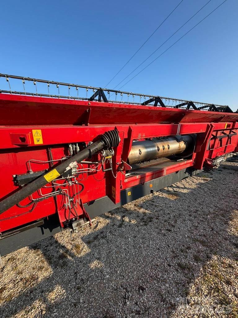 Case IH 3050 HD Глави за комбайн