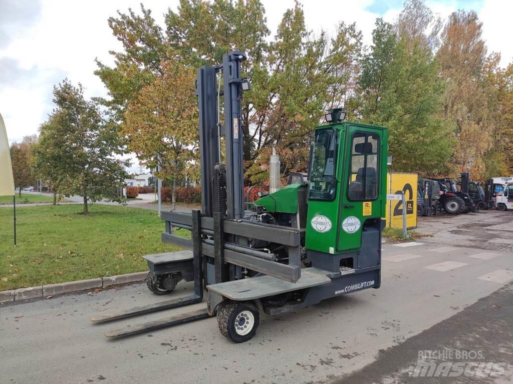 Combilift C4500 Страничен товарач