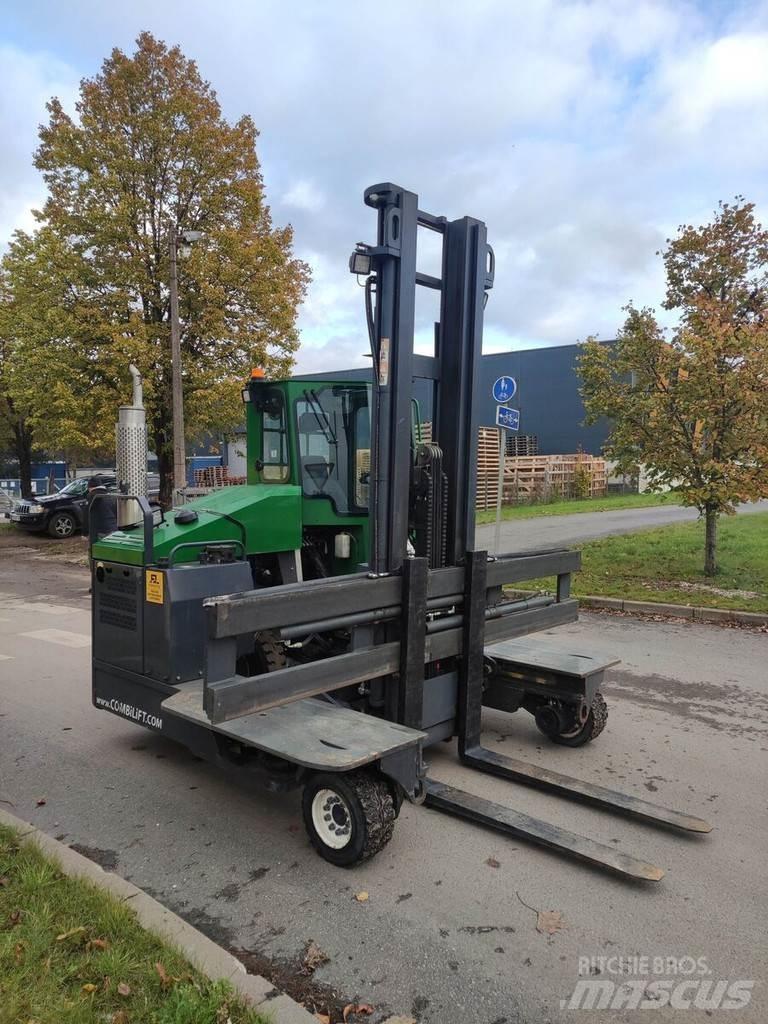 Combilift C4500 Страничен товарач