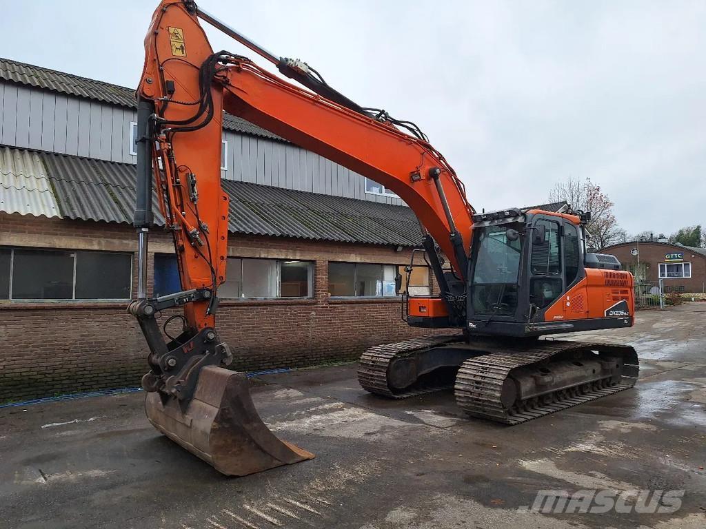 Doosan DX235NLC-5 Верижен екскаватор