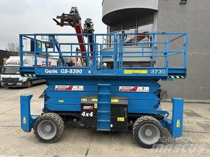 Genie GS5390 RT Съчленени стрелови подемници