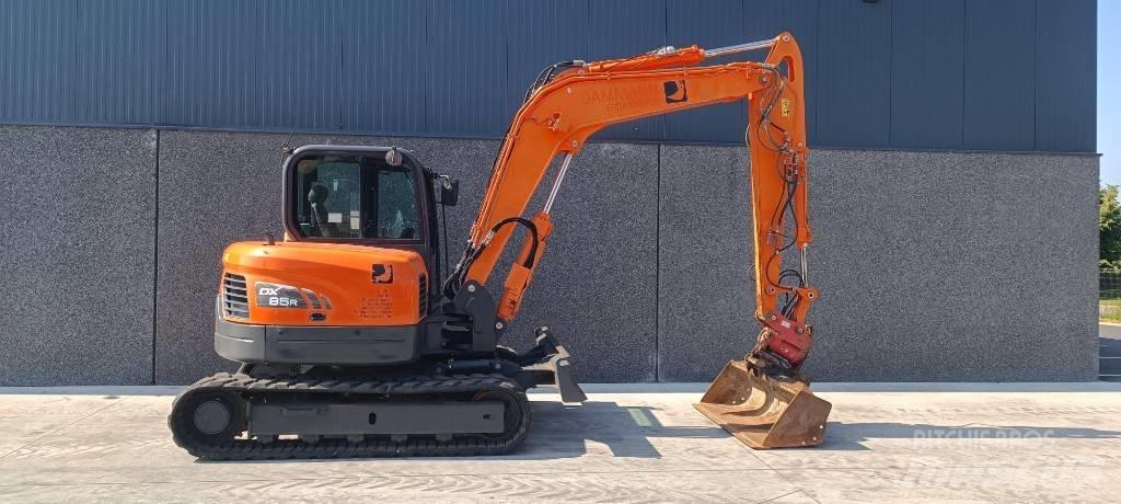 Doosan DX 85 R-3 Средни екскаватори 7т - 12т