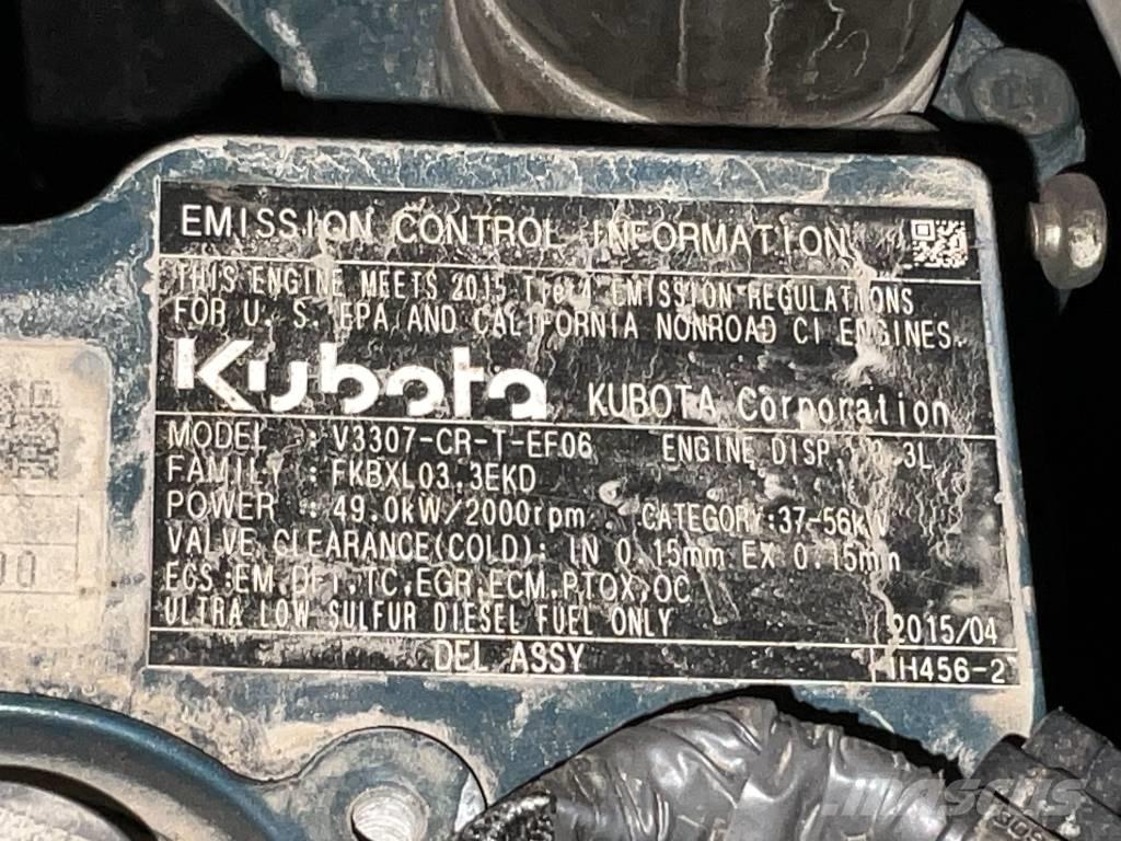 Kubota KX 080-4 Средни екскаватори 7т - 12т
