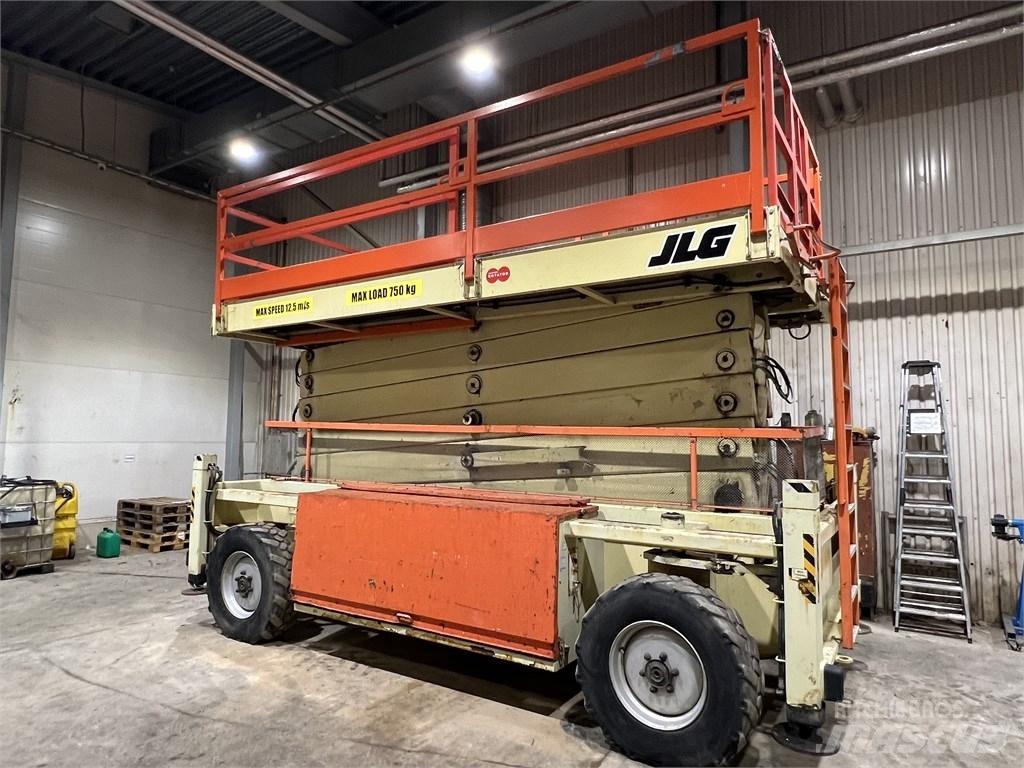 JLG 245-25 Ножични работни платформи