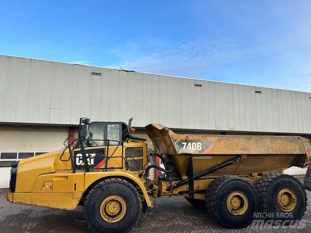 CAT 740 B Дъмпери/моторни превозни средства