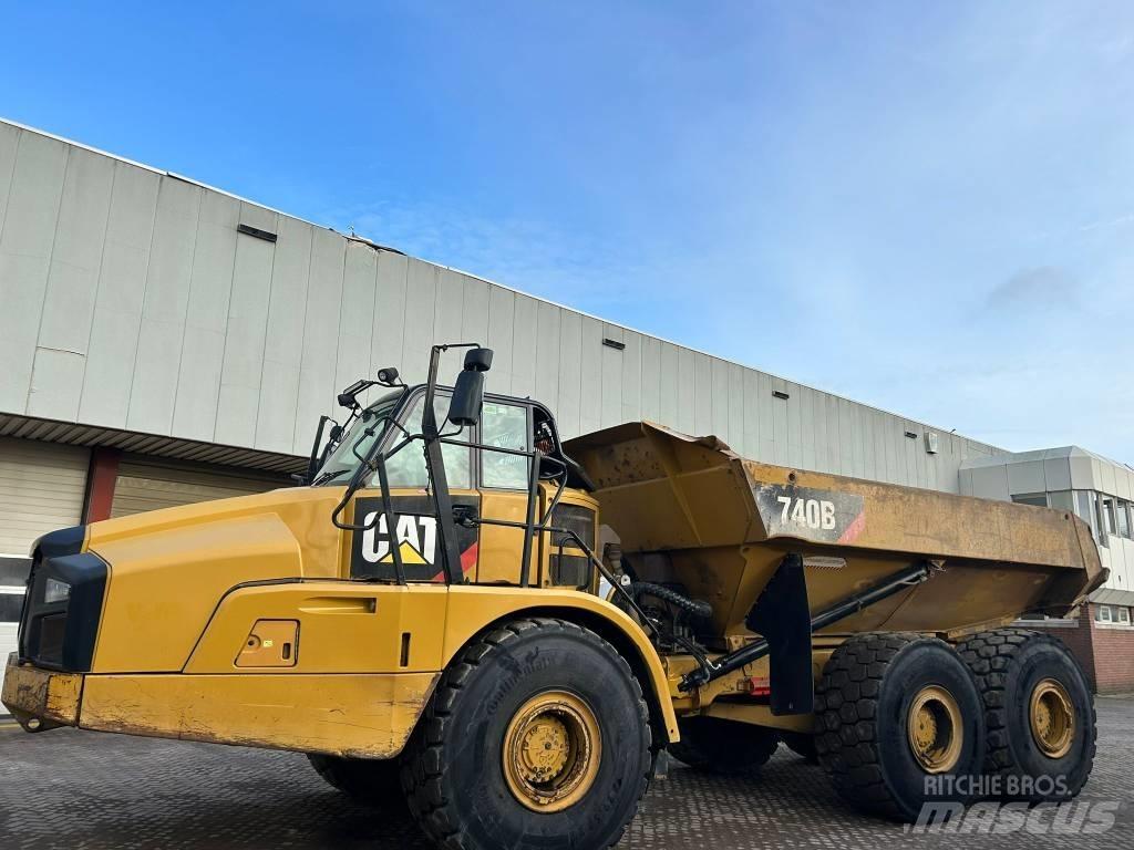 CAT 740 B Дъмпери/моторни превозни средства