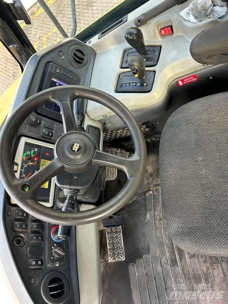 CAT 740 B Дъмпери/моторни превозни средства