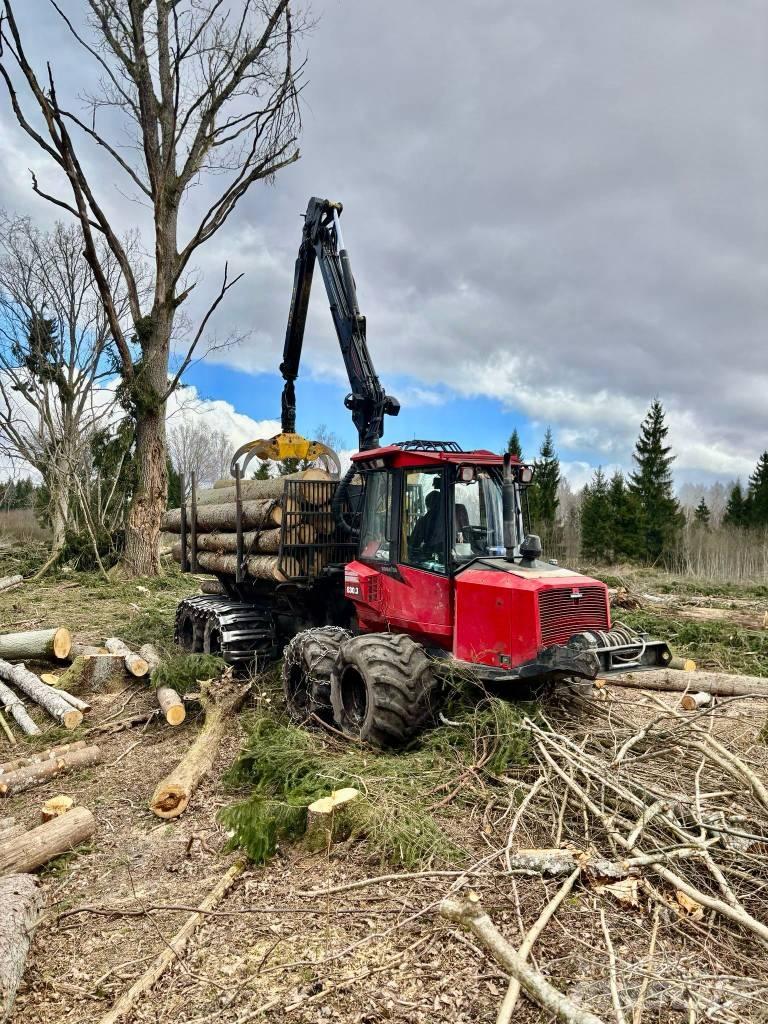 Komatsu 830.3 Форуардери
