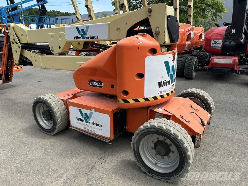 JLG E450AJ (2005) Съчленени стрелови подемници