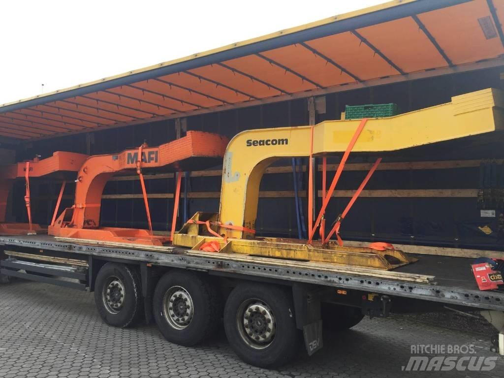 Mafi SH32 Терминални трактори