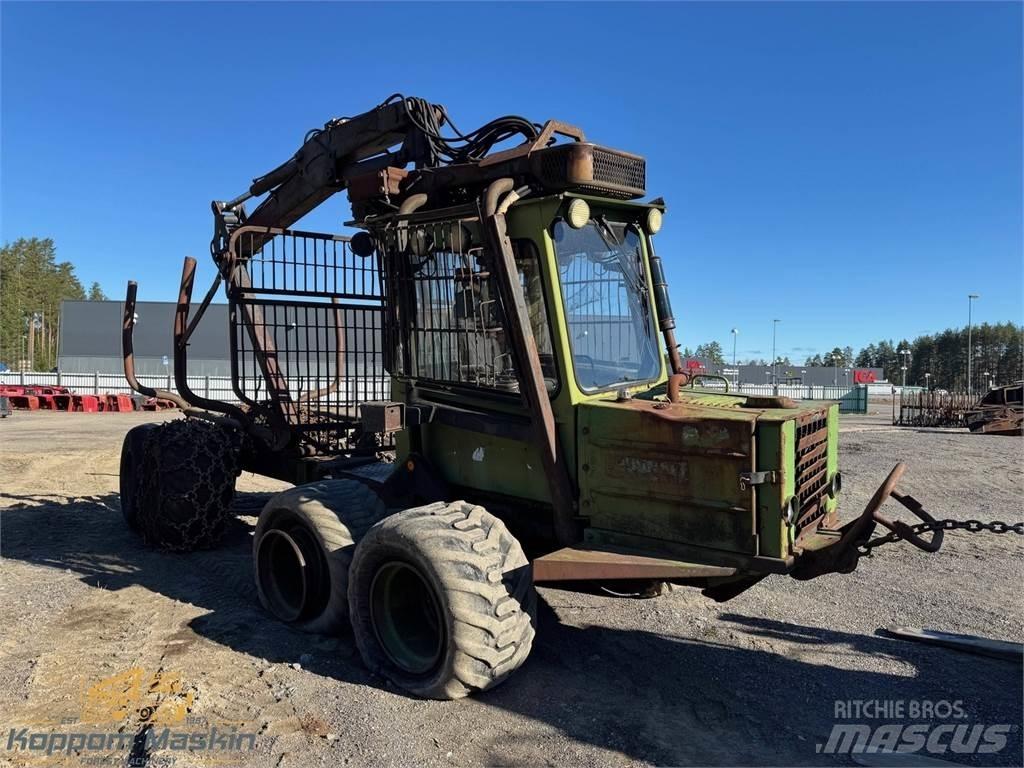 Ösa 578 Форуардери