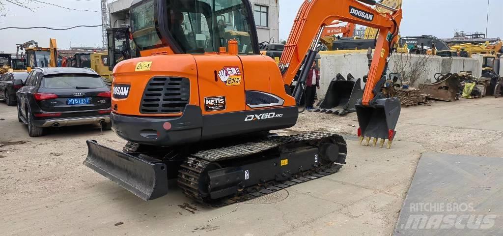 Doosan DX 60 Мини екскаватори < 7 т