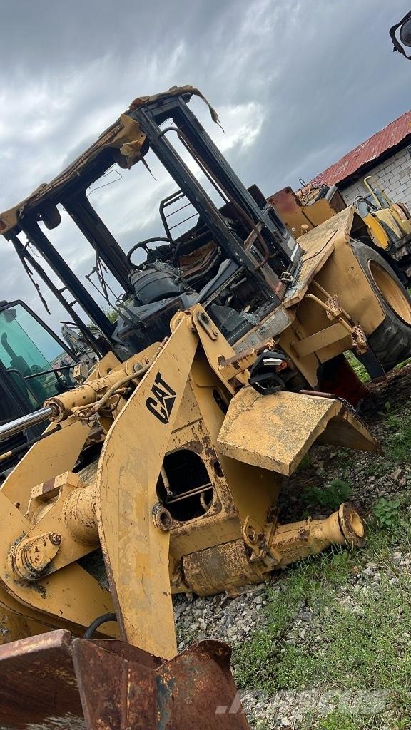 CAT 914 G Стрели и рамена
