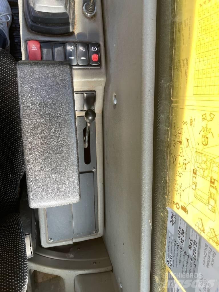 Yanmar B 95 W Колесни екскаватори
