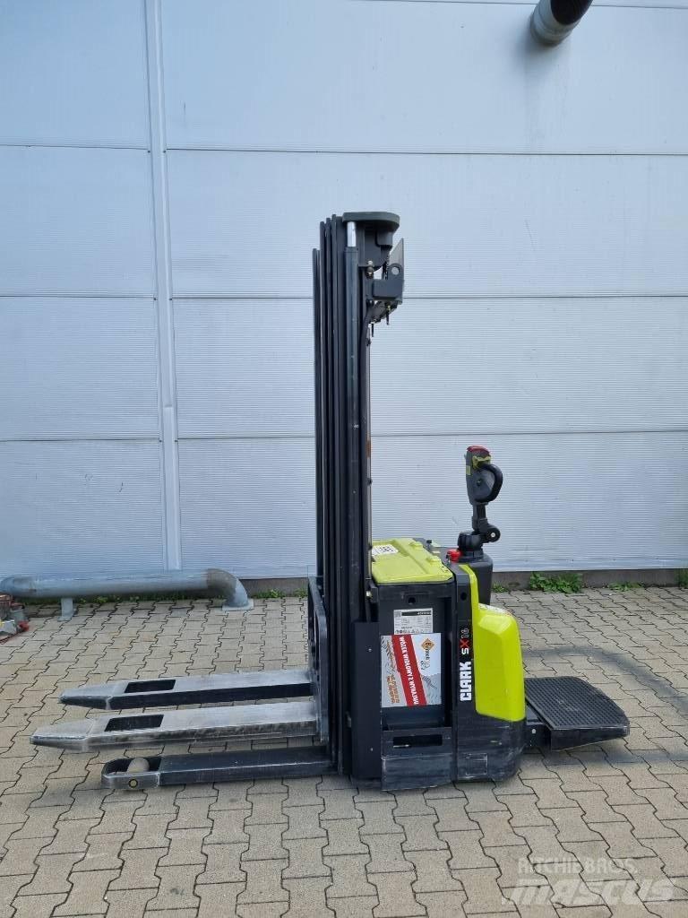 Clark SX 16 Електрически вилични кари-повдигачи