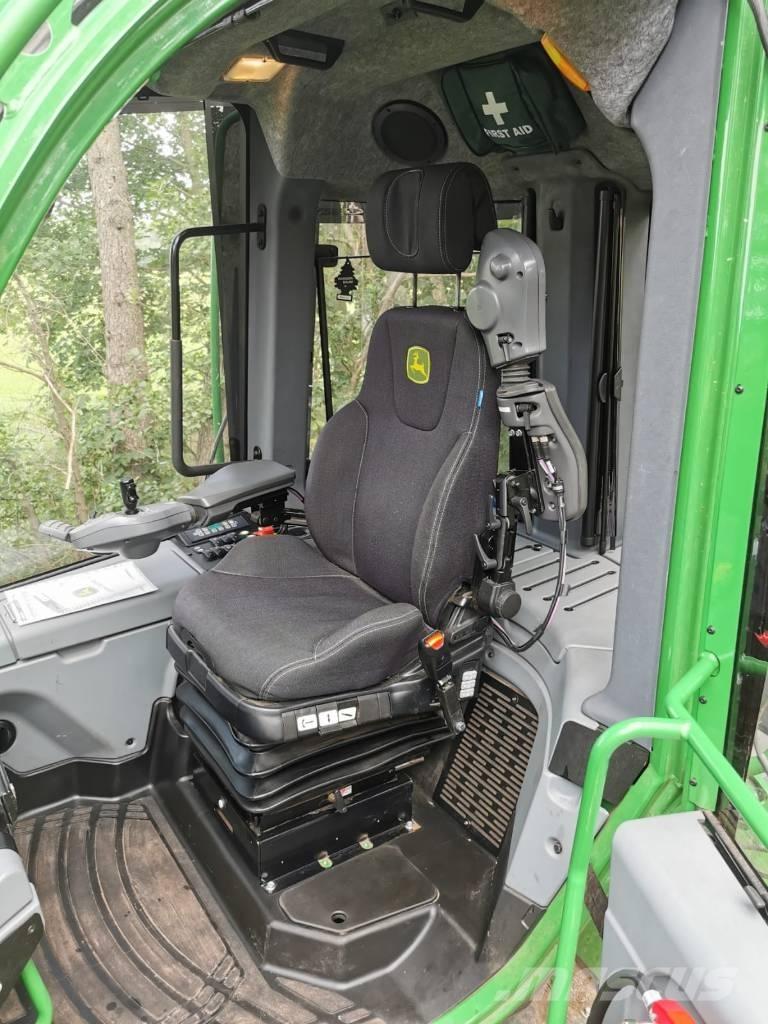 John Deere 1110G Форуардери