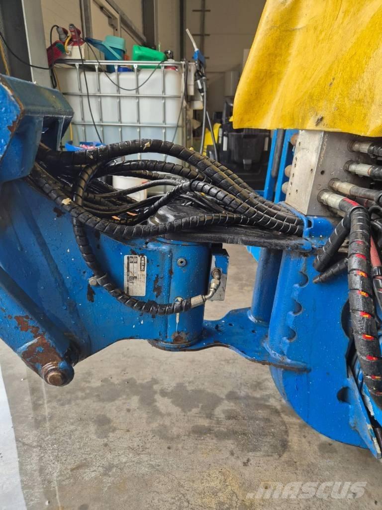 JLG M 600 JP Телескопични повдигачи
