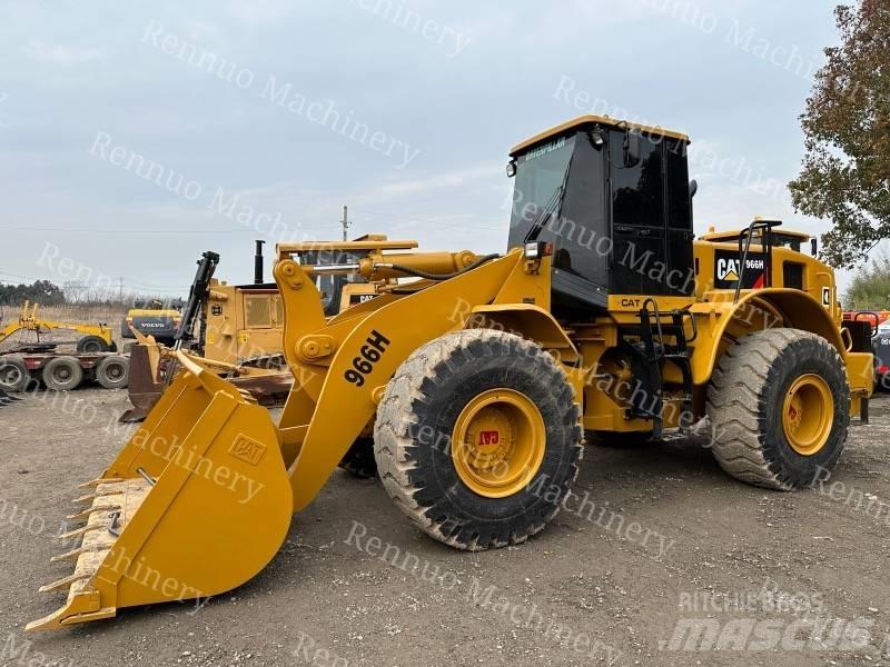 CAT 966H Колесни товарачи