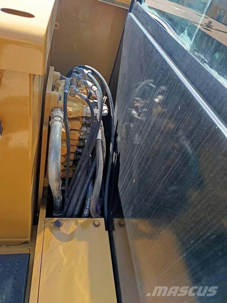 CAT 306E2 Мини екскаватори < 7 т