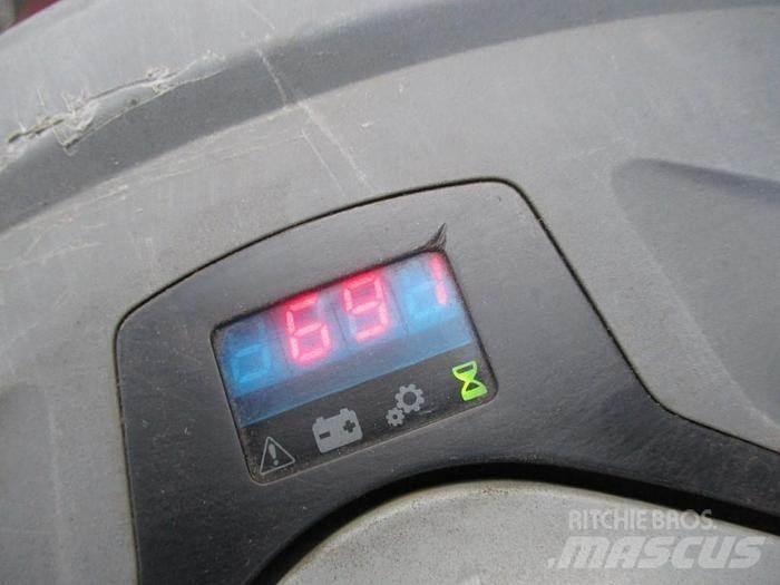 Toyota LWE 140 Нископовдигач