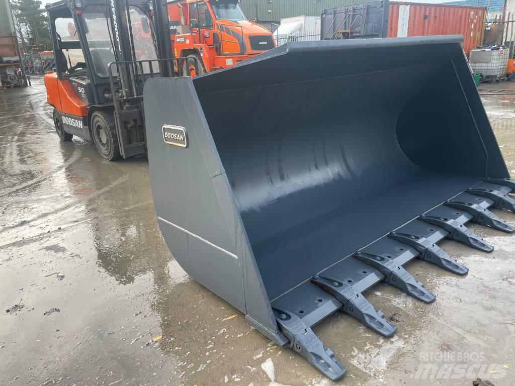 Doosan DL 420-3 Кофи