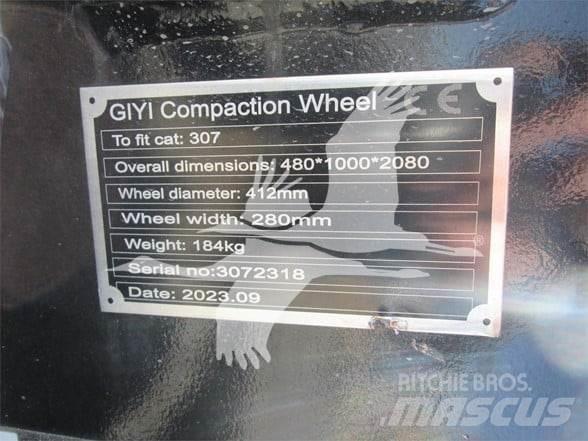  GIYI 307 Гуми