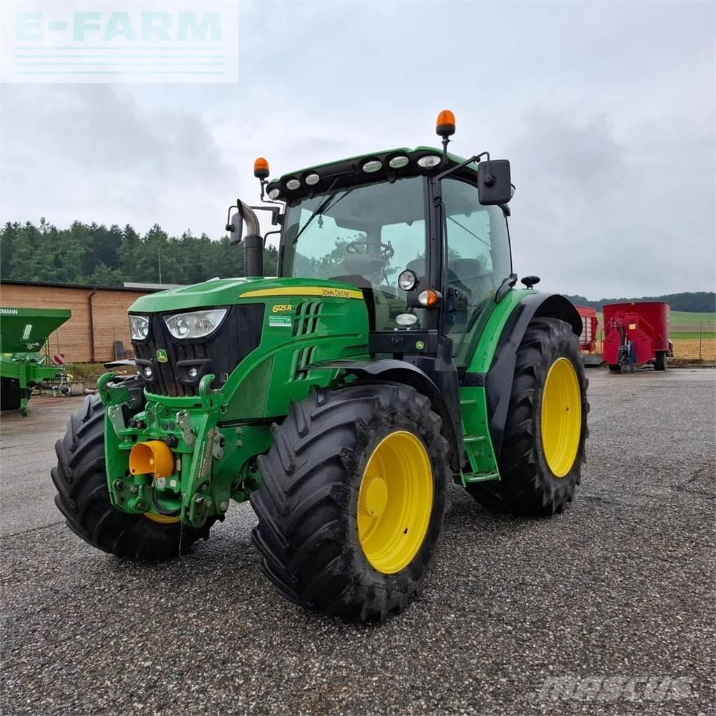 John Deere 6125 R Трактори