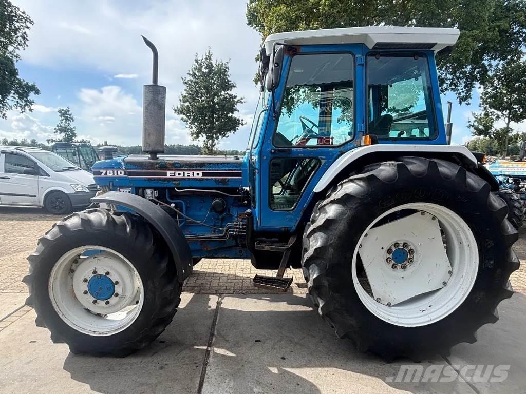 Ford 7810 Трактори