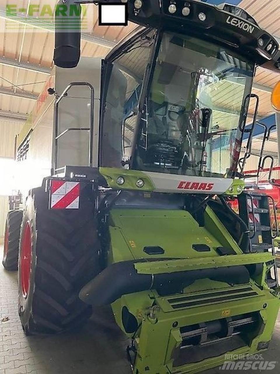 CLAAS lexion 7700 Комбайни