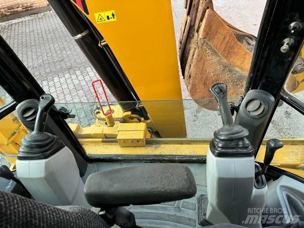 CAT 432 E Товарач със заден ексватор