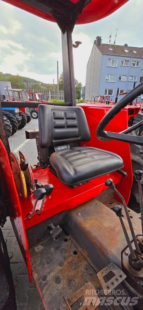Massey Ferguson 390 Трактори