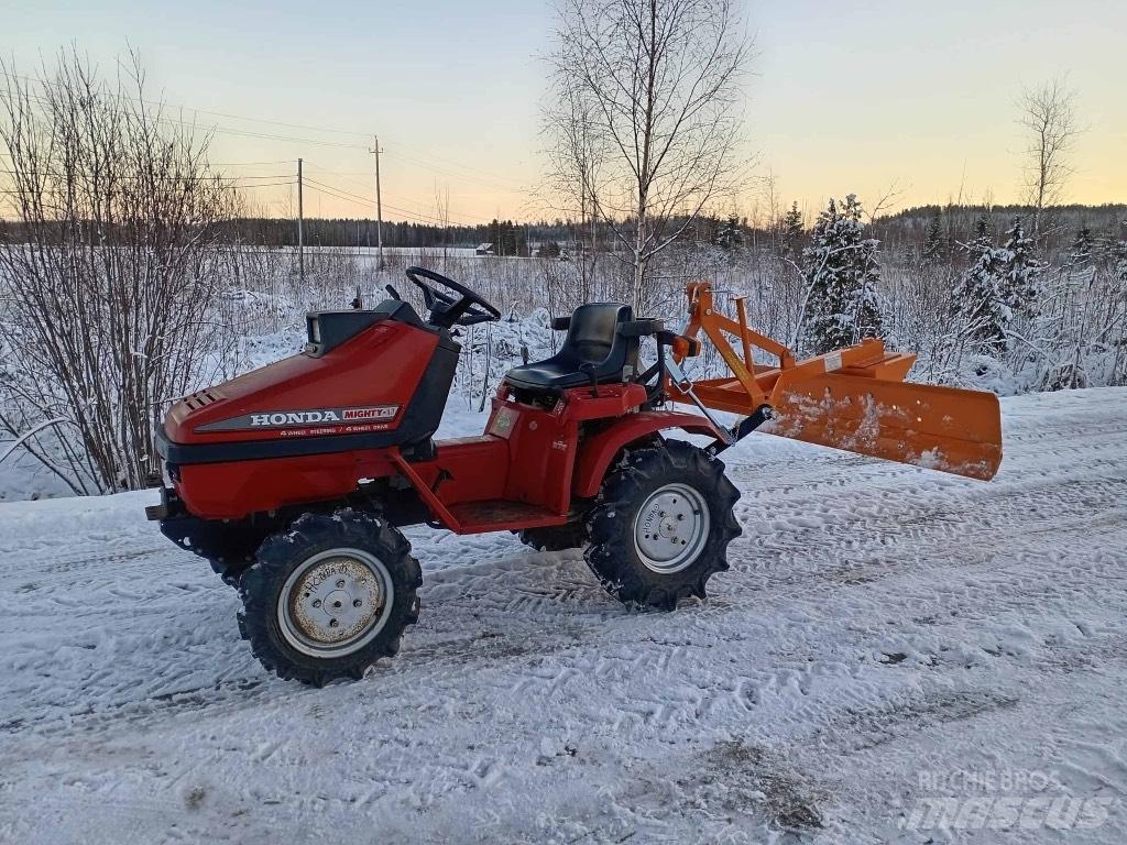 Honda Mighty 11 Трактори