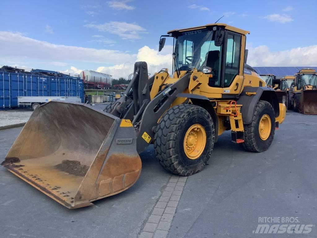 Volvo L 90 H Колесни товарачи