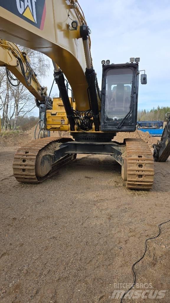 CAT 352 F Верижен екскаватор