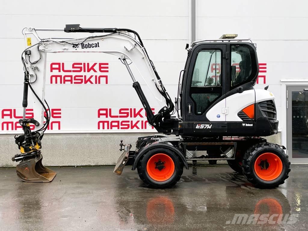 Bobcat E 57 W Колесни екскаватори