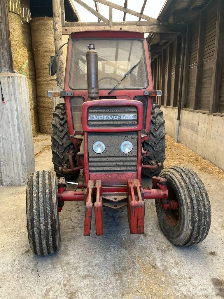 Volvo BM 2250 Трактори