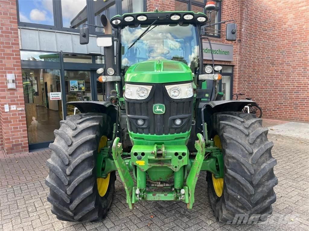 John Deere 6155R Трактори