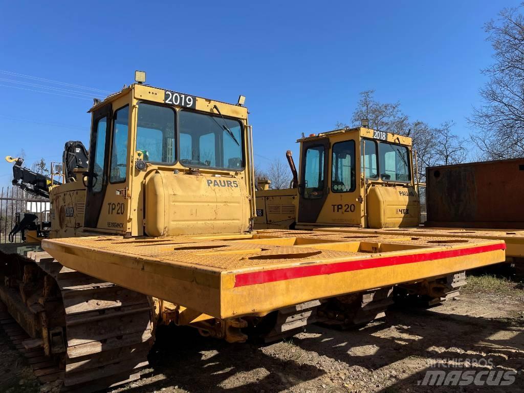  Uraltrak TR20 Трактори със заваръчно оборудване