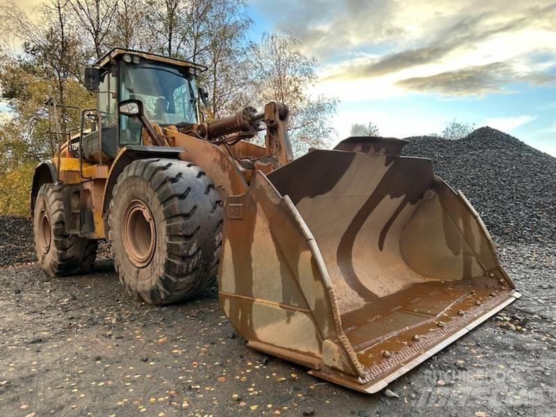 CAT 972MXE Колесни товарачи