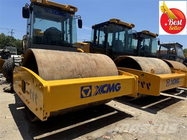 XCMG XS 223 J Еднобарабанни ролки
