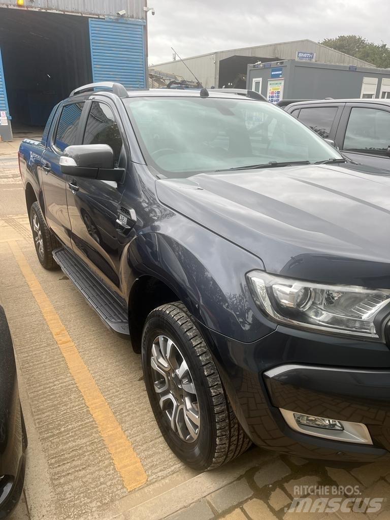 Ford Ranger Пикапи