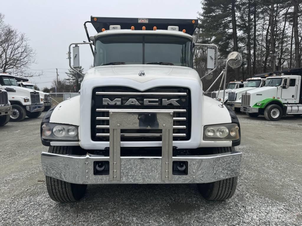 Mack CTP 713 Самосвал